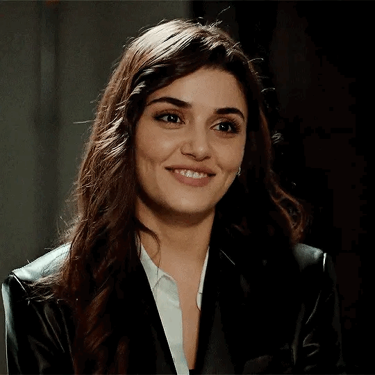 HANDE ER ÇEL // LEYLA DÜVENCI